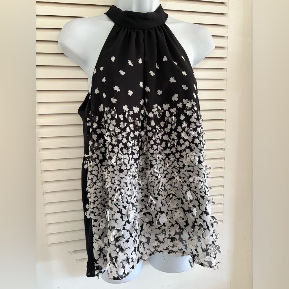 Elegant Black and White Floral Women's Top